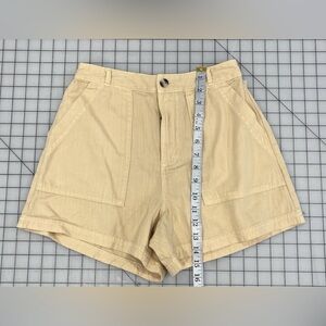 Universal Thread Women's Beige High Waist Cargo Shorts